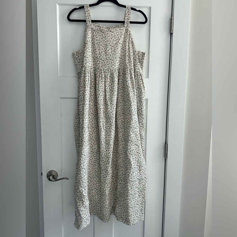 Grade and Gather Overall Dress, size large